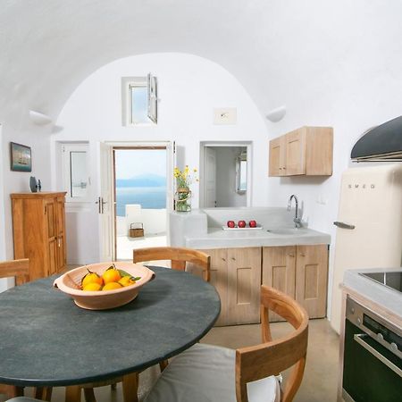 Menias Cave House Apartment Oia  Ngoại thất bức ảnh