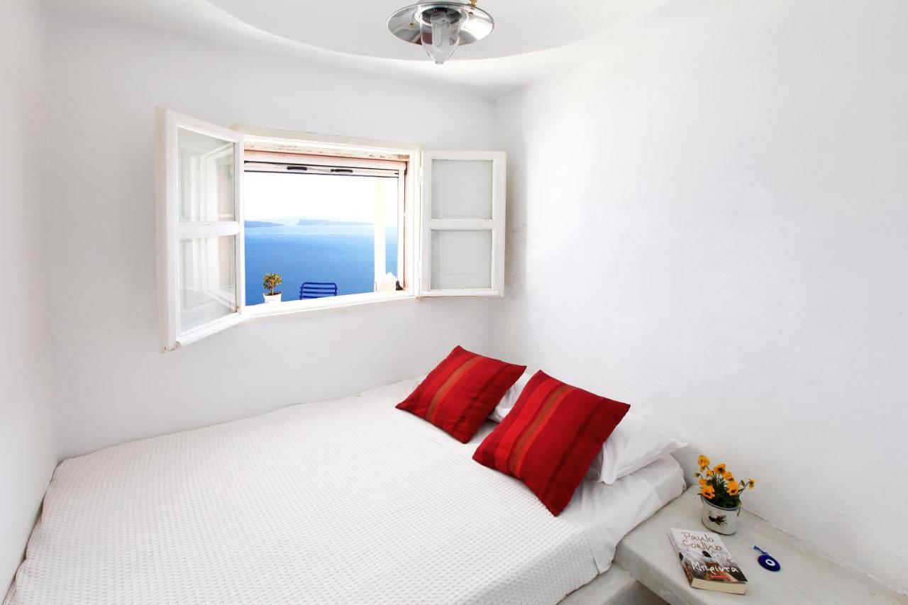 Menias Cave House Apartment Oia  Phòng bức ảnh