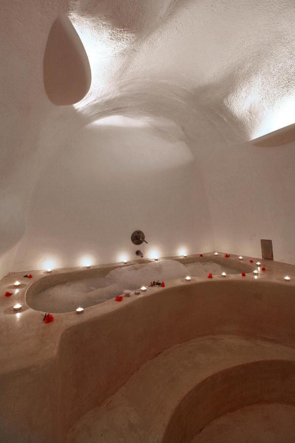 Menias Cave House Apartment Oia  Phòng bức ảnh