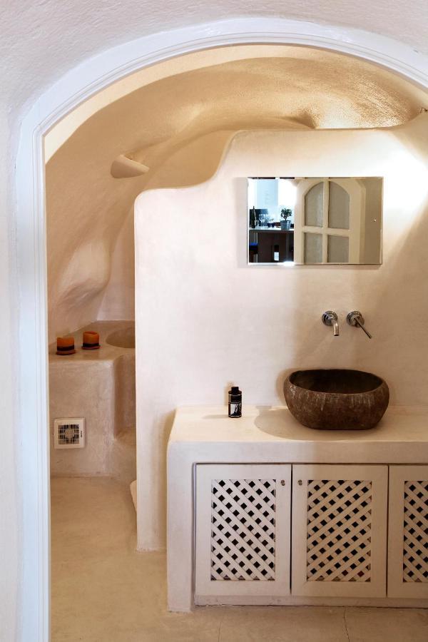 Menias Cave House Apartment Oia  Phòng bức ảnh