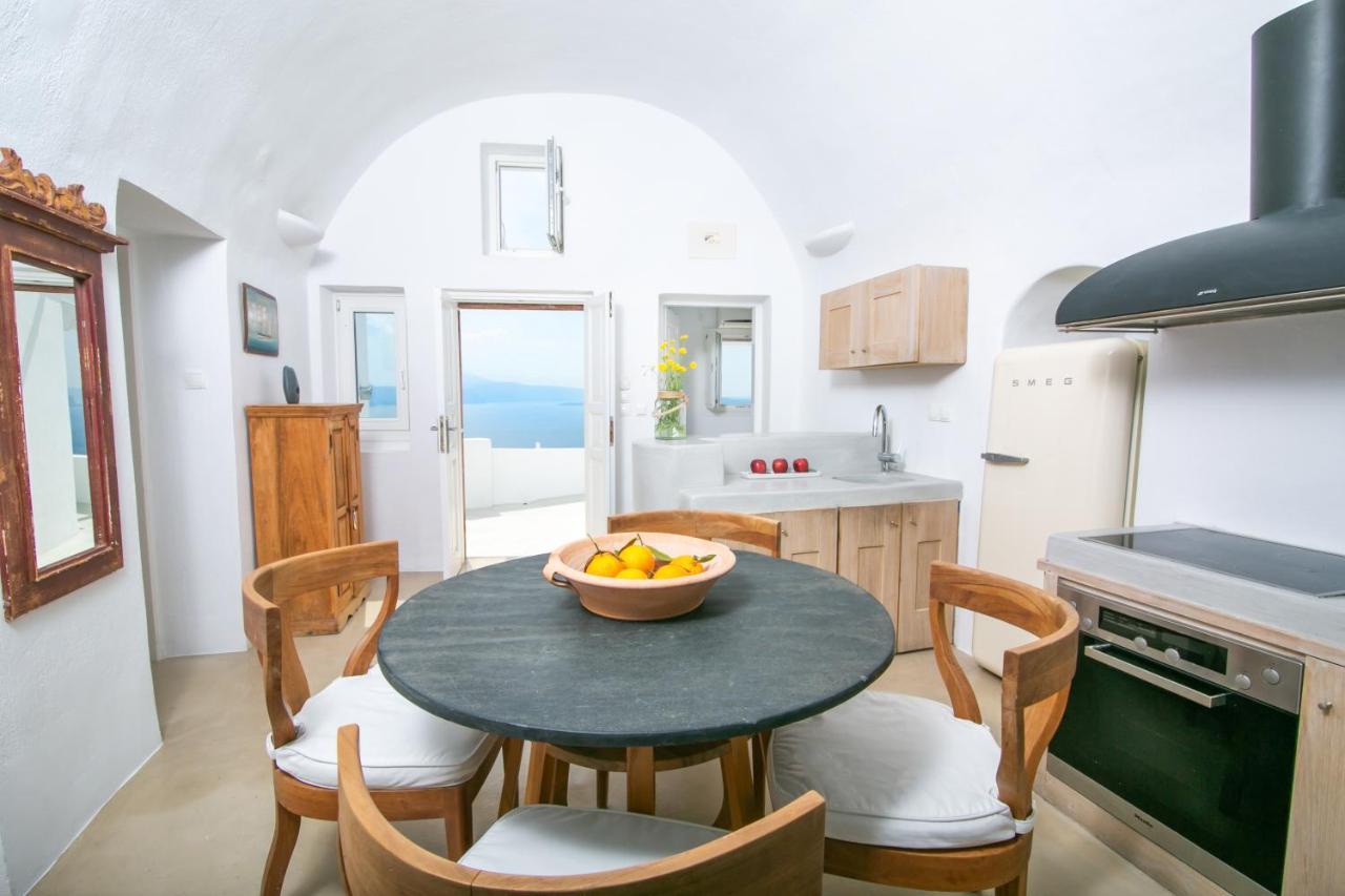 Menias Cave House Apartment Oia  Ngoại thất bức ảnh